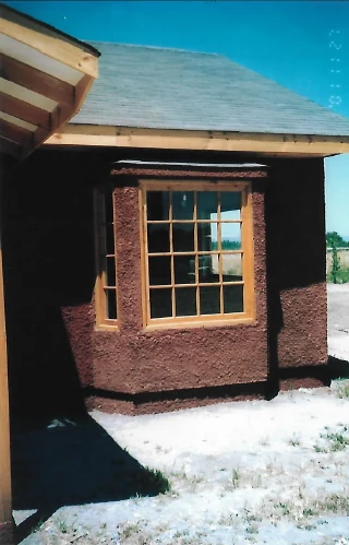 B. Windous colonial