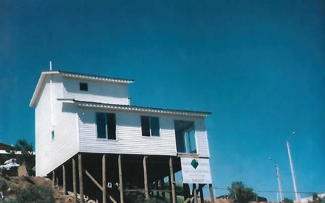 Casa americana estructura madera Isla Negra