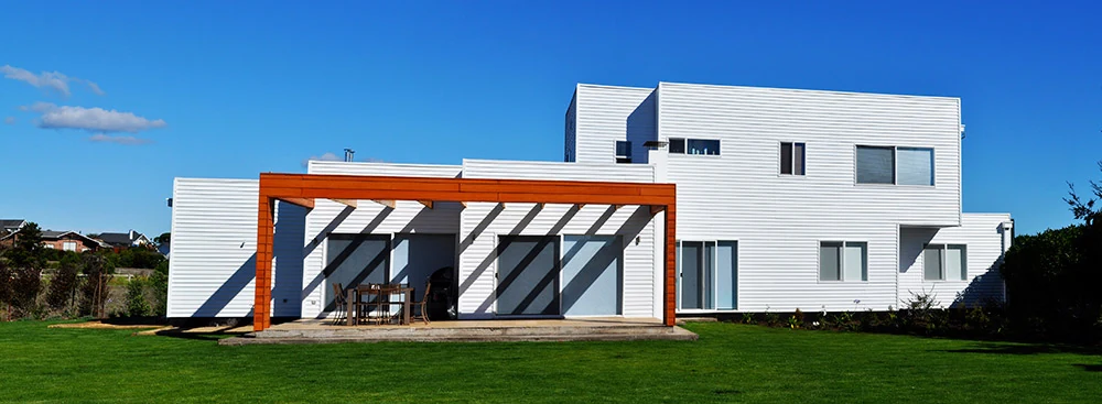 Casa mediterránea acero galvanizado