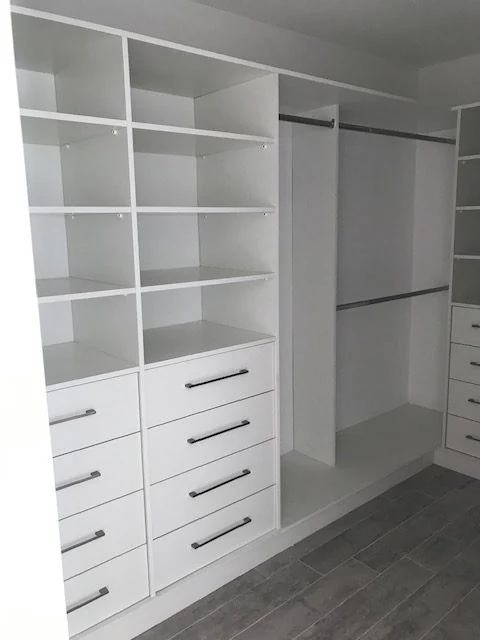 Walking closet